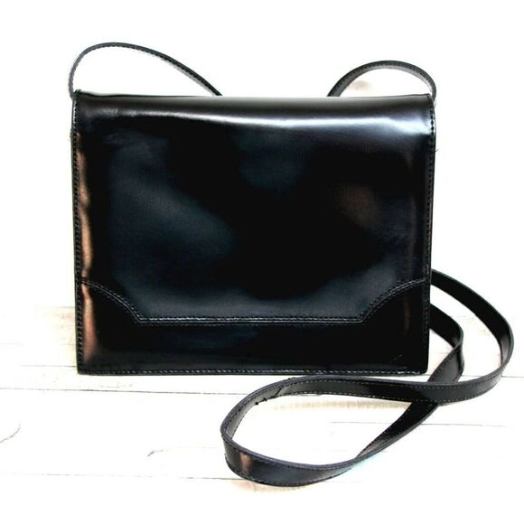 CRISTIAN Italy BLACK SMOOTH GENUINE LEATHER FLAP SHOULDER BAG CROSSBODY CLUTCH - Picture 1 of 12